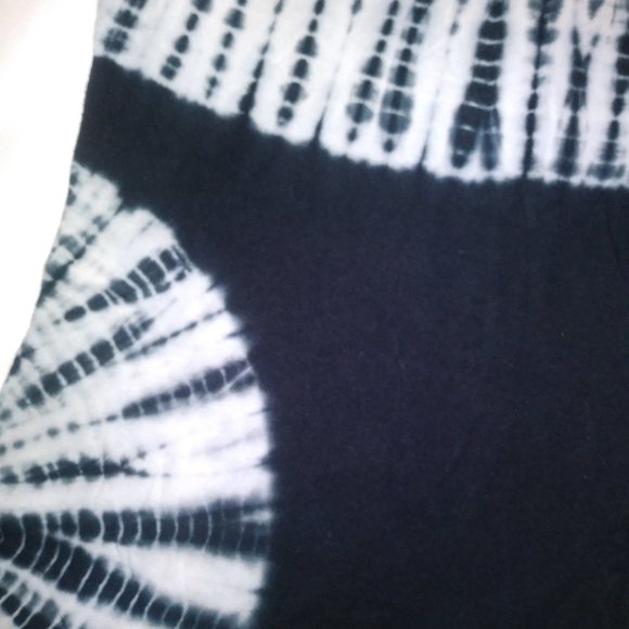 Mudd size 7 ( girls ) TIE DYE DRESS  TOO CUTE !!! - Picture 3 of 4